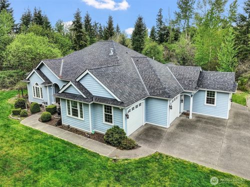 14533 Stephanie Ln, Yelm, WA, 98597-7968 | Card Image