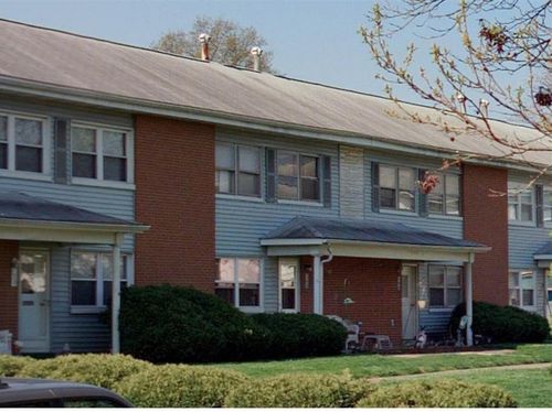 b-168 Buckeye Cir, Columbus, OH, 43217-1088 | Card Image