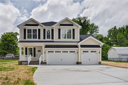 5905 Old Chestnut Avenue, Newport News, VA, 23605 | Card Image