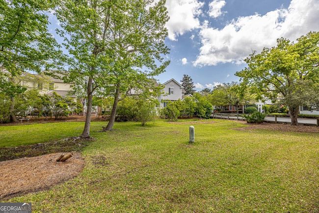 302 Lantern Walk, Condo with 2 bedrooms, 3 bathrooms and 2 parking in Saint Simons Is GA | Image 21