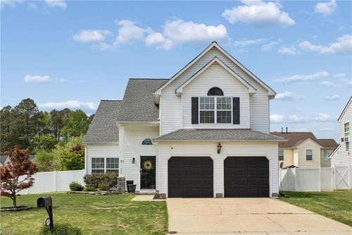 489 Trumble Ln, Newport News, VA, 23608-1472 | Card Image