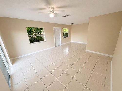 3-4151 Nw 30th Ter, Lauderdale Lakes, FL, 33309-4320 | Card Image