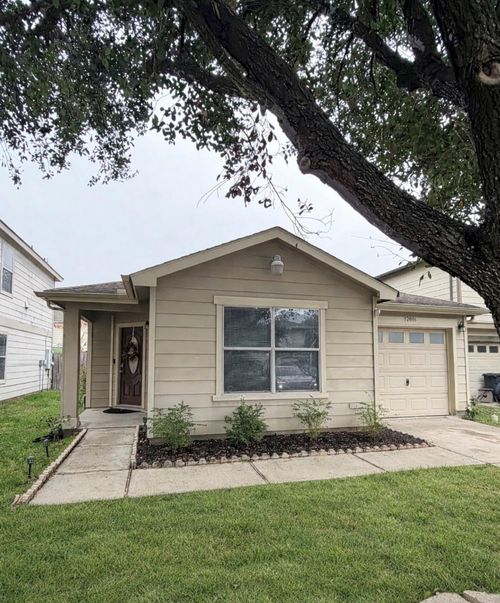 12006 Madison Oak St, Houston, TX, 77038-2689 | Card Image