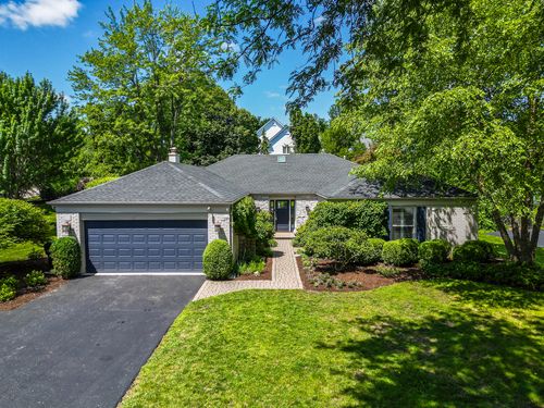 701 Stonegate Rd, Libertyville, IL, 60048-1855 | Card Image