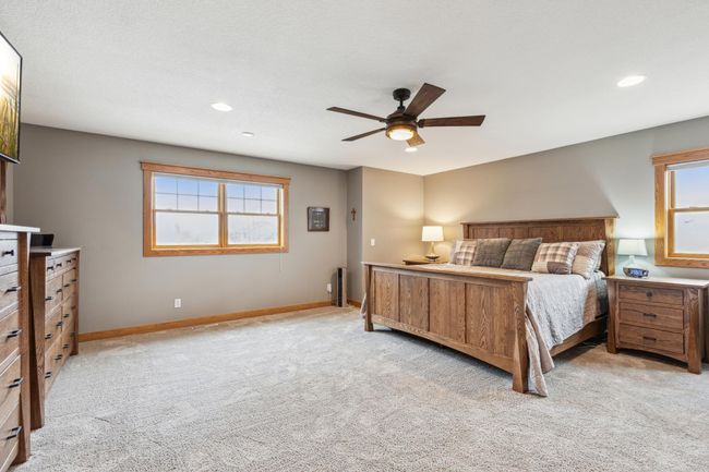 Enormous primary suite | Image 16