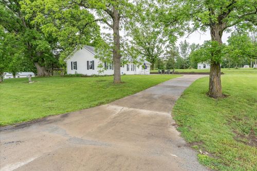 10529 North Shore Road, Paint Twp, OH, 45133 | Card Image
