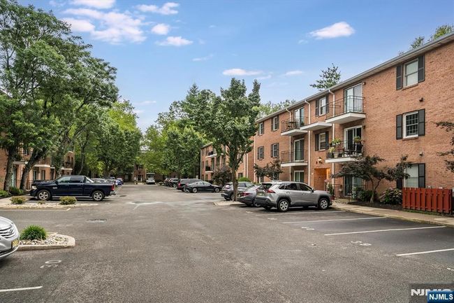 34 John St, Condo with 2 bedrooms, 1 bathrooms and null parking in Bloomfield NJ | Image 24