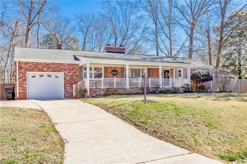 104 Myers Rd, Yorktown, VA, 23693-3227 | Card Image