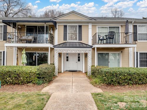 7034 Quail Hill Rd, Charlotte, NC, 28210-5104 | Card Image