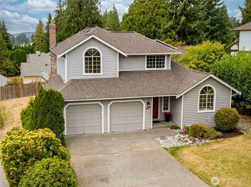 6811 Shady Grove Pl, Arlington, WA, 98223-8935 | Card Image