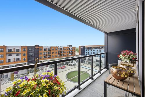 607-360 32nd Ave W, West Fargo, ND, 58078-5502 | Card Image