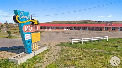 1307 Highway St E, Harlowton, MT, 59036-5073 | Card Image