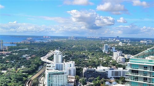 4201-1100 S Miami Ave, Miami, FL, 33130-4181 | Card Image