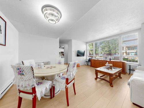 8268 Saba Rd, Richmond, BC, V6Y4C6 | Card Image