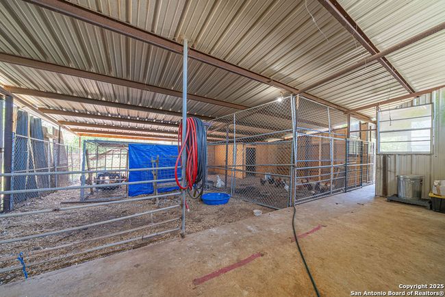 Barn | Image 31