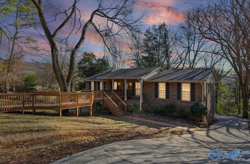 2504 Gaboury Ln Ne, Huntsville, AL, 35811-2106 | Card Image