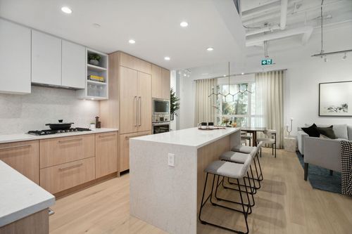 126-2050 Glenaire Dr, North Vancouver, BC, V7P1Y3 | Card Image