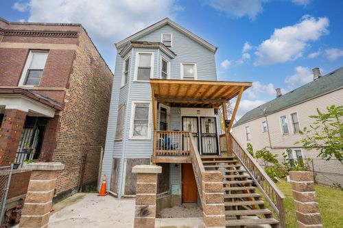 5338 S Wood St, Chicago, IL, 60609-5734 | Card Image