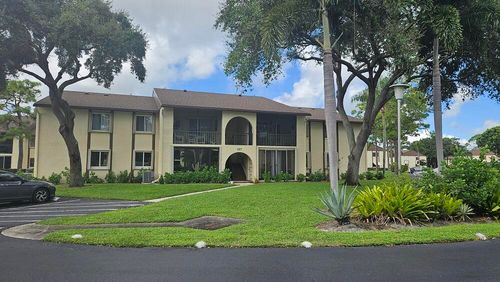 a-2-127 Lake Pine Circle, Greenacres, FL, 33463 | Card Image