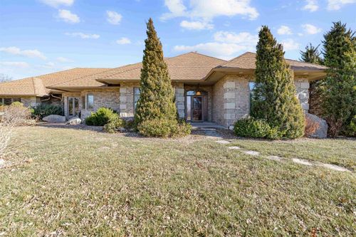 1740 Highway 43, Enterprise, KS, 67441-9050 | Card Image