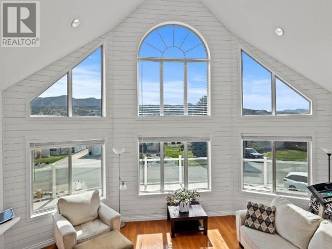 3601 Navatanee Dr, House other with 4 bedrooms, 3 bathrooms and 4 parking in Kamloops BC | Image 9