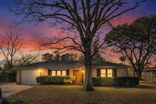 7737 Ovaldale Dr, North Charleston, SC, 29418-3242 | Card Image