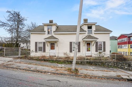 30 Wall St, Worcester, MA, 01604-3739 | Card Image