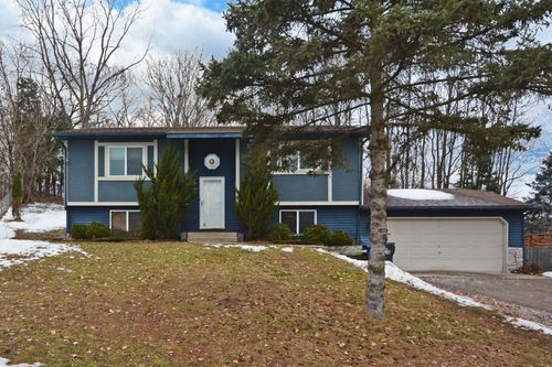 323 Morningside Cir, Saint Paul, MN, 55119-5369 | Card Image