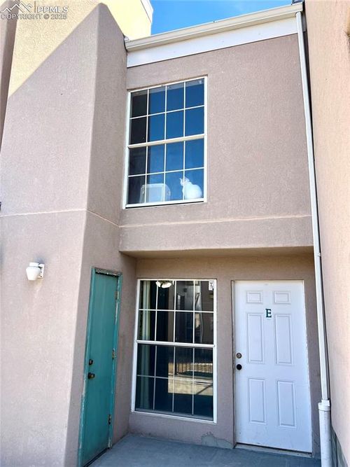 apt-e-3150 Van Teylingen Dr, Colorado Springs, CO, 80917-5118 | Card Image