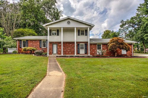 8122 Larch Ln, Evansville, IN, 47710-4924 | Card Image