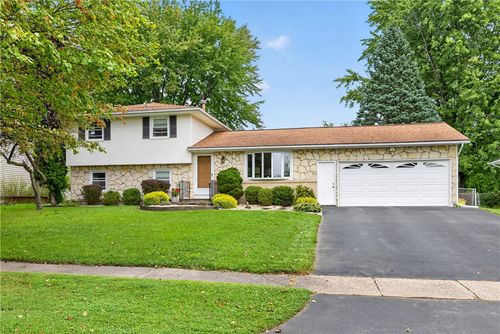 10 Rocklea Dr, Gates, NY, 14624-1328 | Card Image
