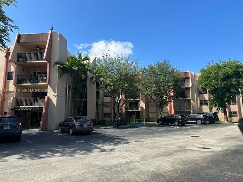 apt-211-13701 Kendale Lakes Cir, Miami, FL, 33183-2460 | Card Image