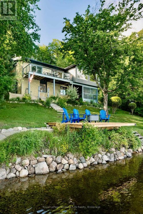 375 Northshore Rd, North Bay, ON, P1B8G4 | Card Image