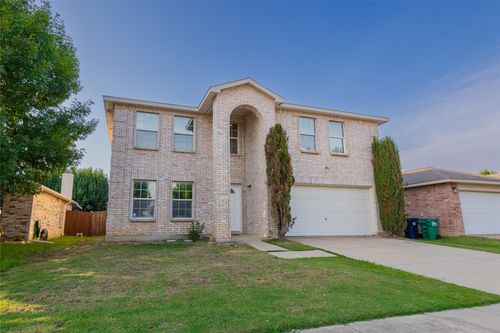 5718 Green Ivy Rd, Denton, TX, 76210-0525 | Card Image
