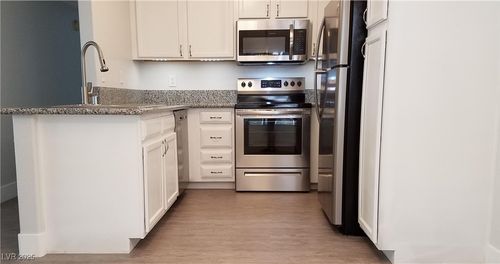 unit-101-3056 Casey Dr, Las Vegas, NV, 89120-5291 | Card Image