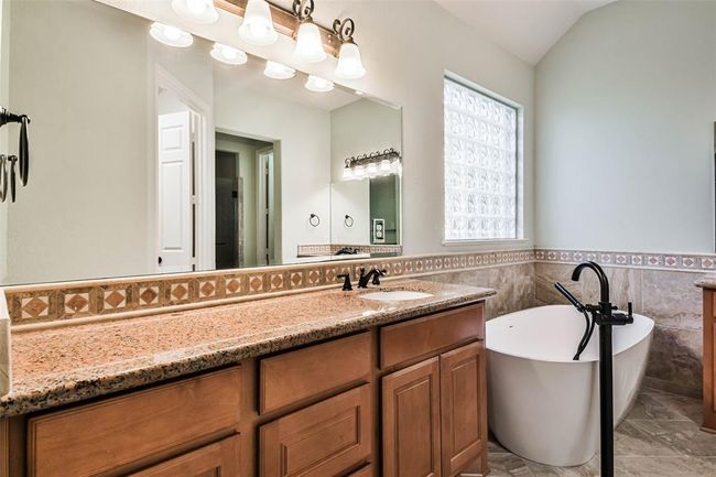 18618 Arlan Lake Dr, House other with 3 bedrooms, 3 bathrooms and 3 parking in Spring TX | Image 25