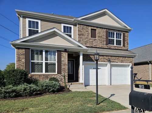 1613 Robindale Dr, Hermitage, TN, 37076-5634 | Card Image