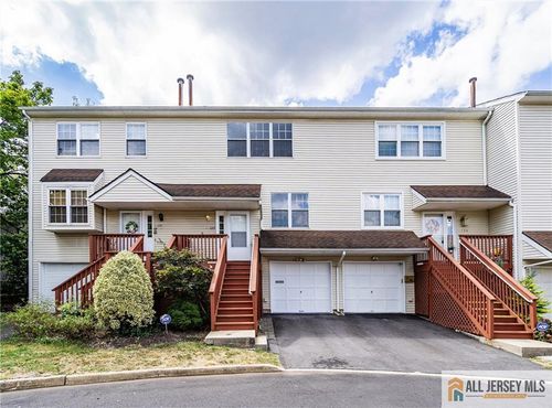 26-122 Lawrence St, New Brunswick, NJ, 08901-3161 | Card Image