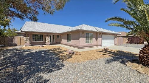 4660 Honey Locust Dr, Pahrump, NV, 89061-7798 | Card Image