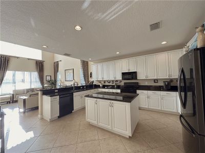 Kitchen | Image 3