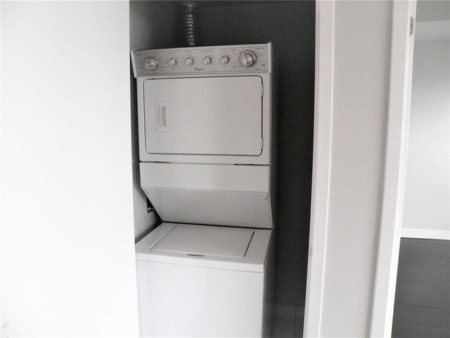3608 - 510 Curran Pl, Condo with 1 bedrooms, 1 bathrooms and 2 parking in Mississauga ON | Image 11