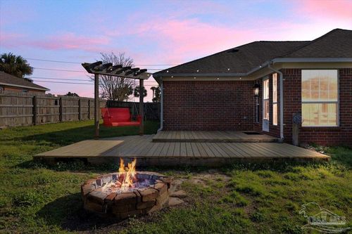 6004 Toulouse St, Gulf Breeze, FL, 32563-9025 | Card Image
