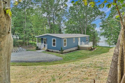 165 Spence Rd, Union Hall, VA, 24176-4201 | Card Image