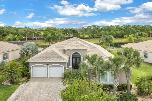 15939 Cape Coral Dr, WIMAUMA, FL, 33598-4082 | Card Image