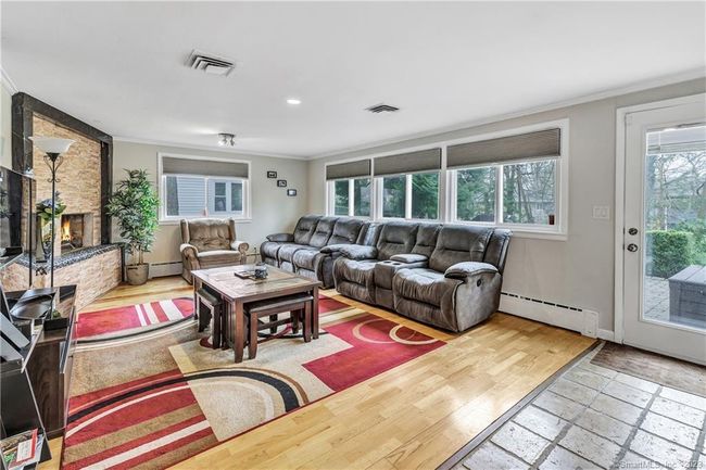 With access to Patio | Image 32