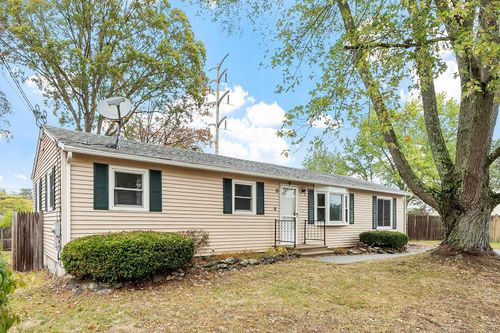 13 Bramble Dr, Nashua, NH, 03062-3105 | Card Image