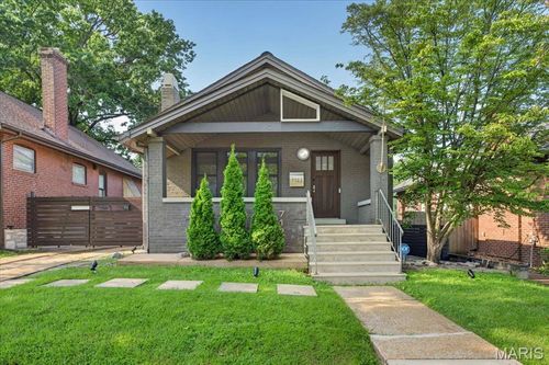7122 Nashville Ave, Saint Louis, MO, 63117-2337 | Card Image