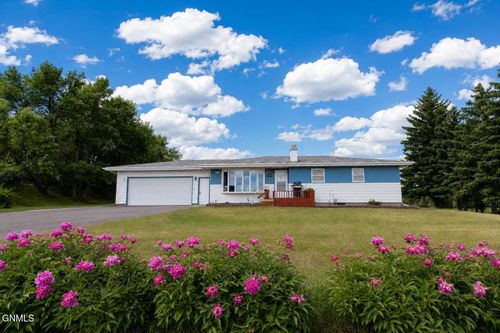 2801 State Hwy 1806, Mandan, ND, 58554 | Card Image