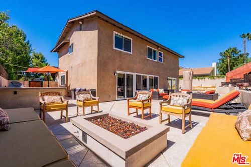 5402 Cedarhaven Dr, Agoura Hills, CA, 91301-2048 | Card Image