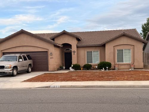 2071 W Orange Avenue, Porterville, CA, 93257 | Card Image